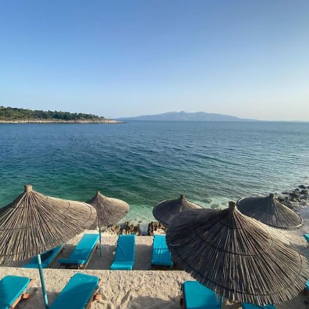 Sea Breeze Villa Sarande Exterior photo