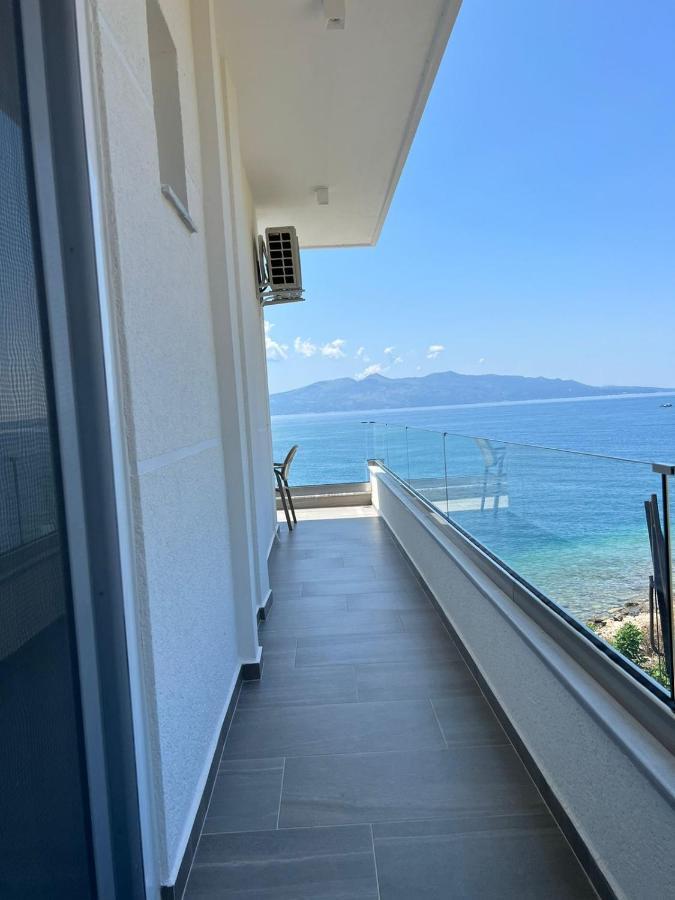 Sea Breeze Villa Sarande Exterior photo