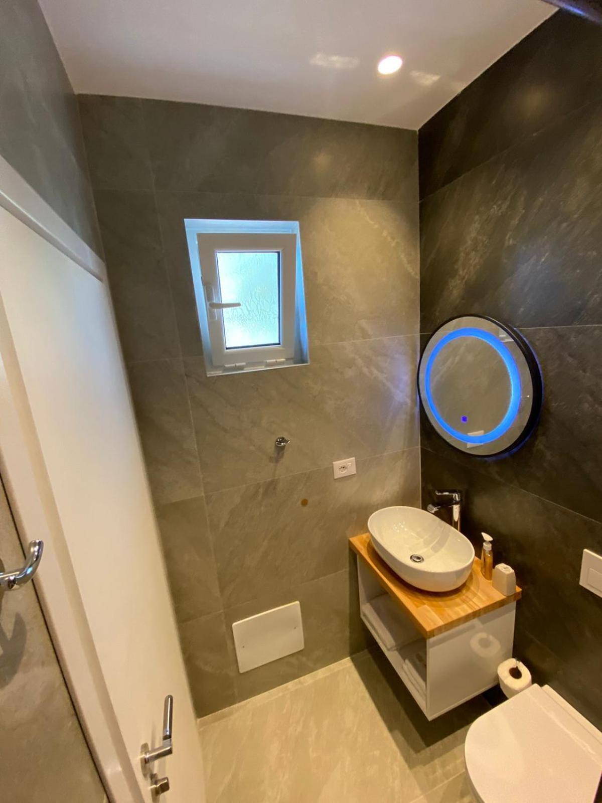 Sea Breeze Villa Sarande Room photo